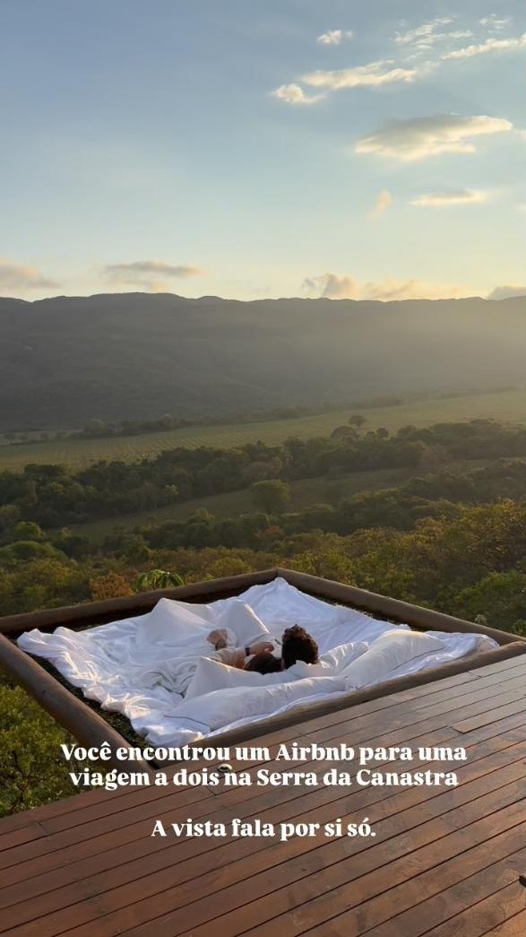 Cama ao ar livre com vista para a Serra da Canastra, no chalé Zandaia